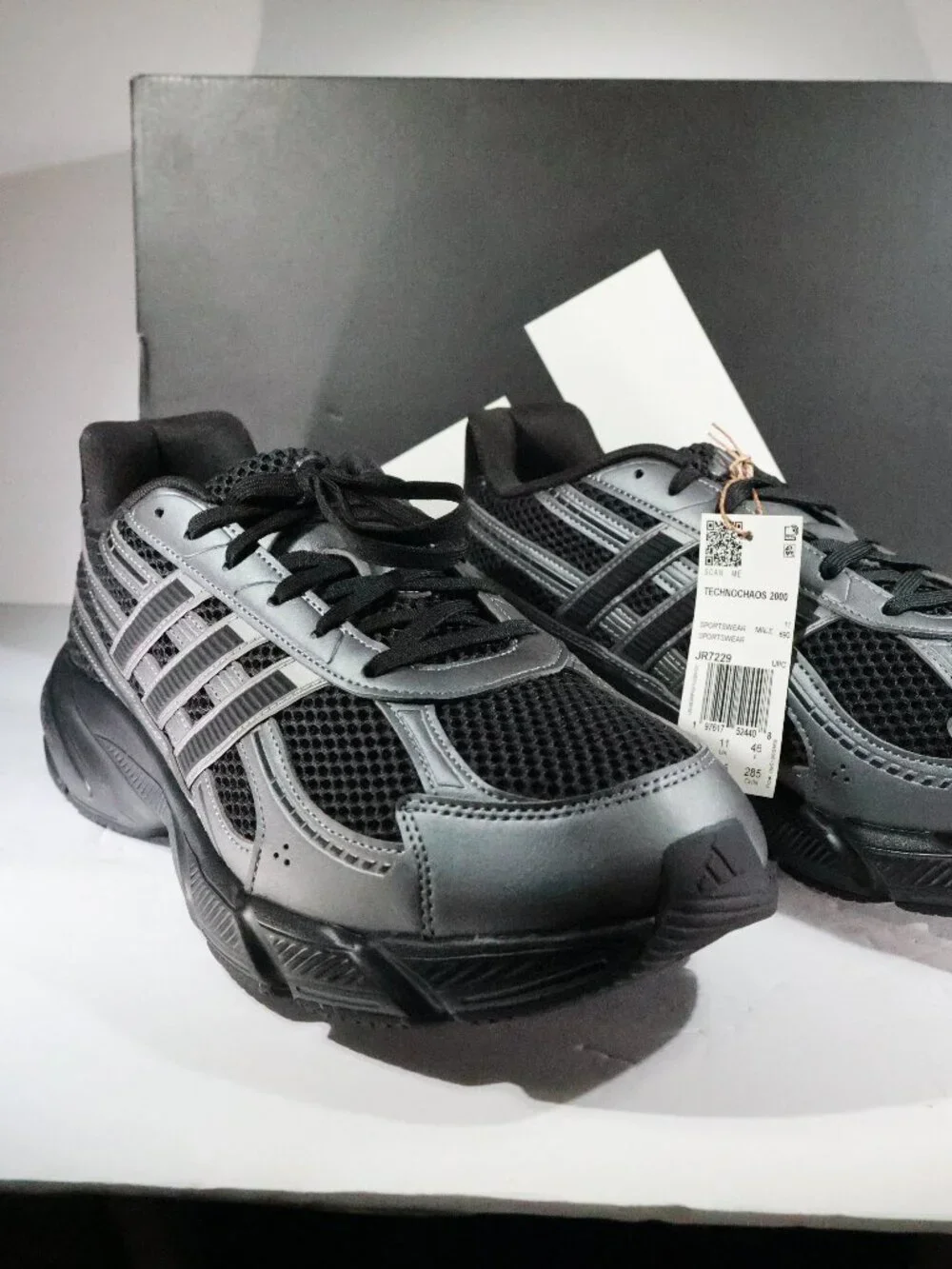 Adidas TechnoChaos 2000 Core Black Metallic Mens Size 11.5 JR7229 NEW W/Box